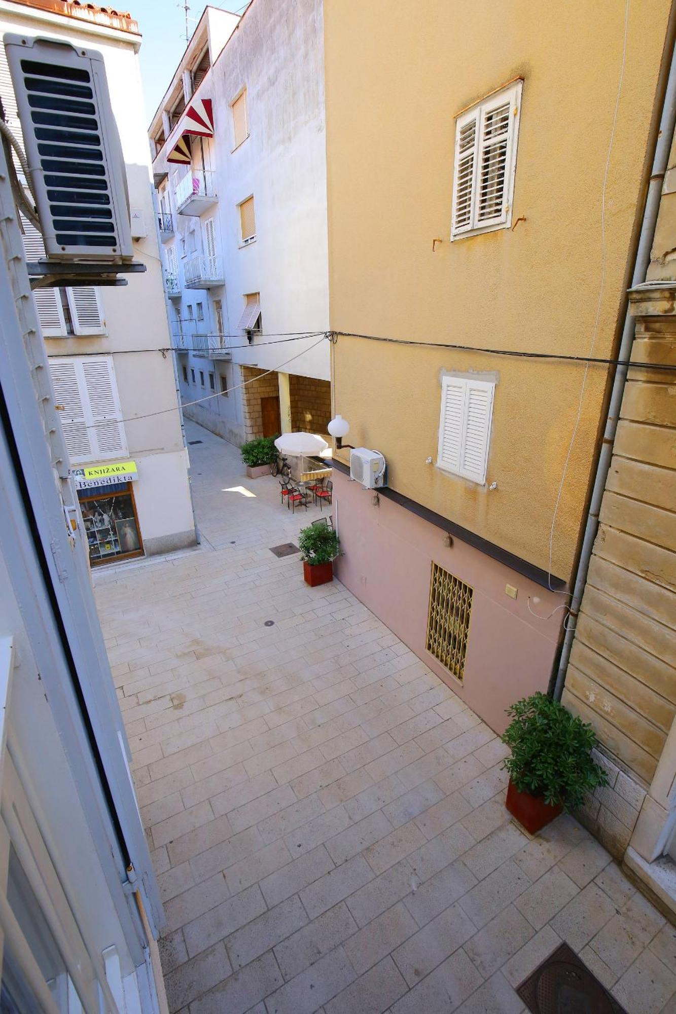 Prokonzul 2br In Old Town Zadar